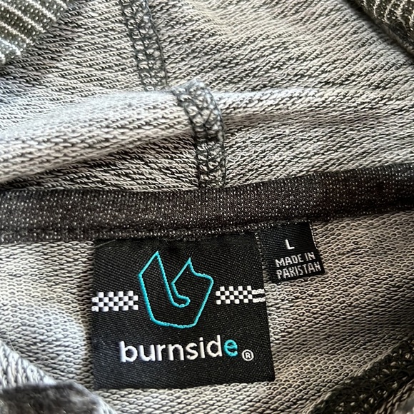Burn Side hoodie, size large - Picture 6 of 9